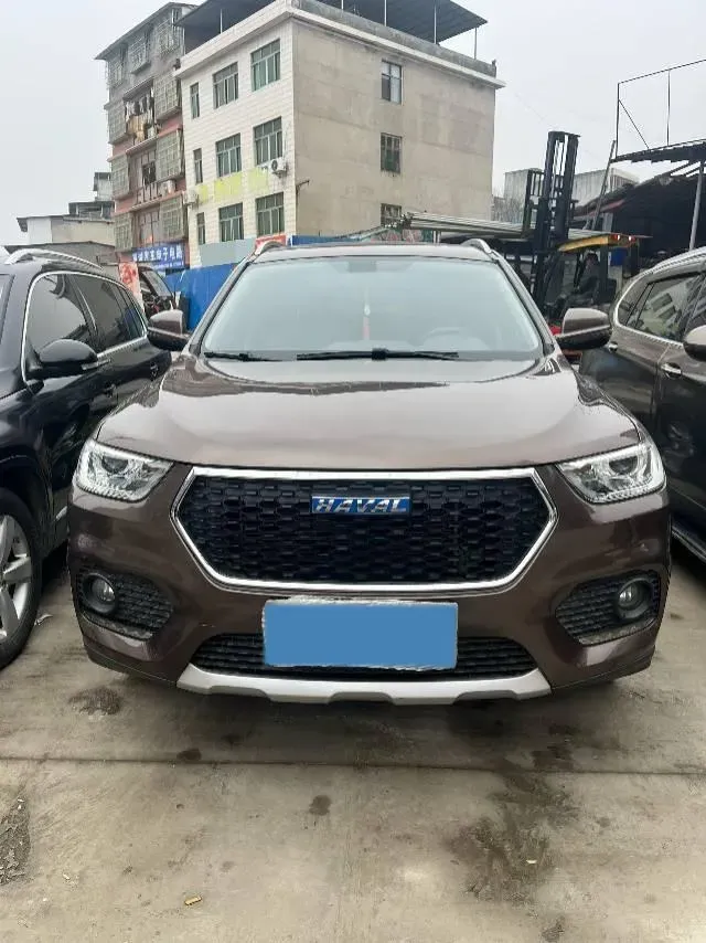 2017 Haval H2 1.5T 150HP L4 6MT,autocango,china used car exporter,china ev exporter,chinese used car exporter,chinese used ev exporter