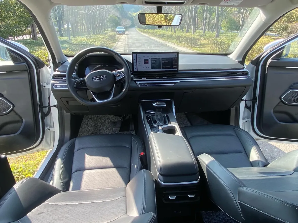 2023 Geely Emgrand 1.5L 127HP L4 CVT,autocango,china used car exporter,china ev exporter,chinese used car exporter,chinese used ev exporter