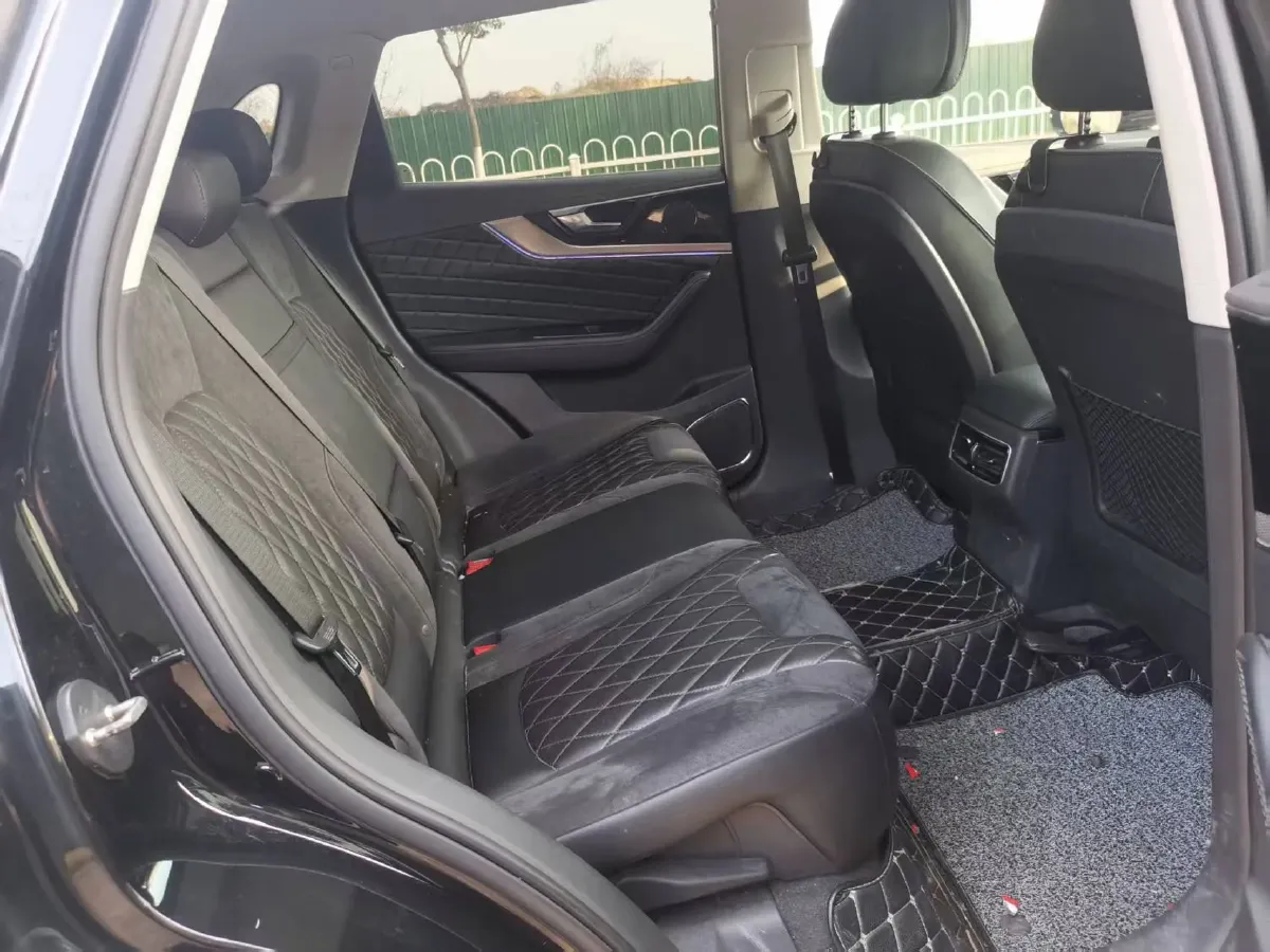 2019 HongQi HS5 2.0T 224HP L4 6AT,autocango,china used car exporter,china ev exporter,chinese used car exporter,chinese used ev exporter