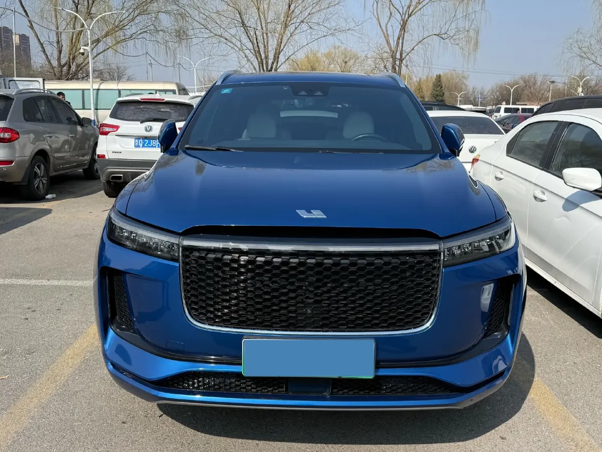 2020 Li ONE Range Extended 131HP REEV 40.5KWH,autocango,china used car exporter,china ev exporter,chinese used car exporter,chinese used ev exporter