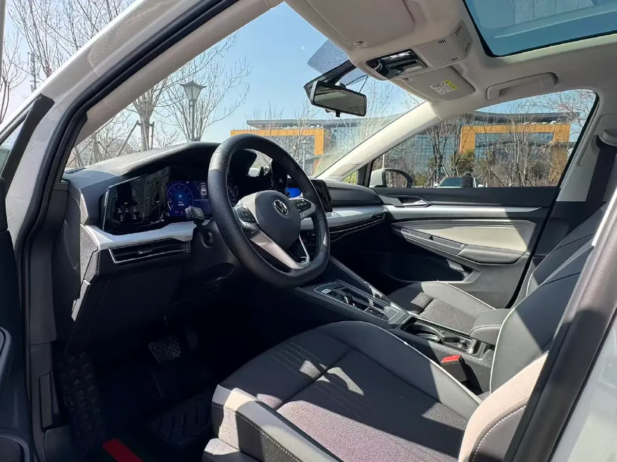 2021 Volkswagen Golf 1.4T 150HP L4 7DCT,autocango,china used car exporter,china ev exporter,chinese used car exporter,chinese used ev exporter