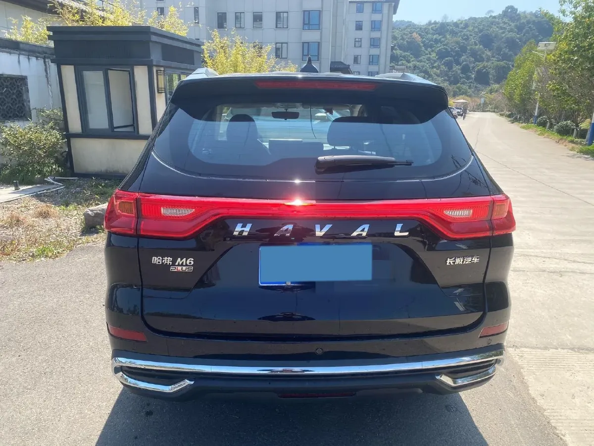 2023 Haval M6 1.5T 150HP L4 7DCT,autocango,china used car exporter,china ev exporter,chinese used car exporter,chinese used ev exporter