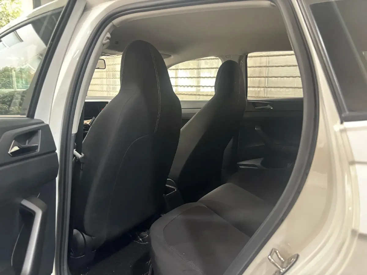 2022 Jetour X70 1.5T 156HP L4 6MT,autocango,china used car exporter,china ev exporter,chinese used car exporter,chinese used ev exporter