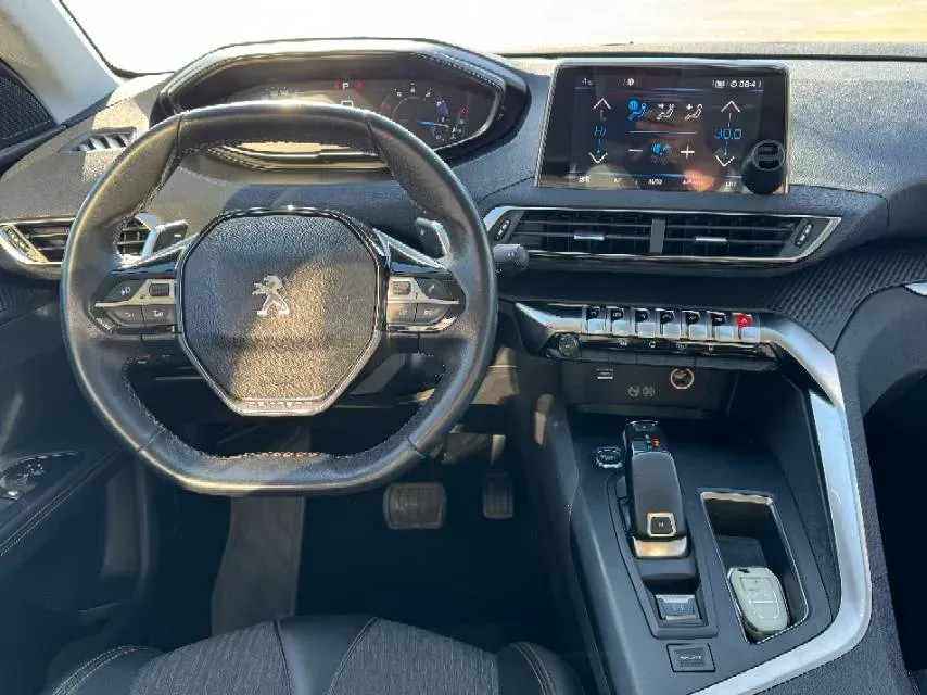 2017 Peugeot 5008 1.6T 167HP L4 6AT,autocango,china used car exporter,china ev exporter,chinese used car exporter,chinese used ev exporter