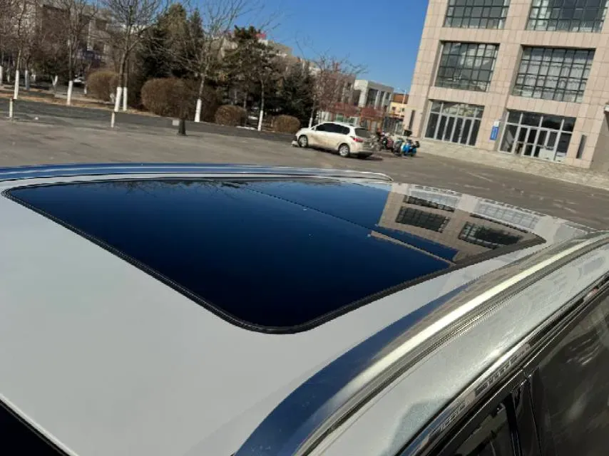 2017 Peugeot 5008 1.6T 167HP L4 6AT,autocango,china used car exporter,china ev exporter,chinese used car exporter,chinese used ev exporter