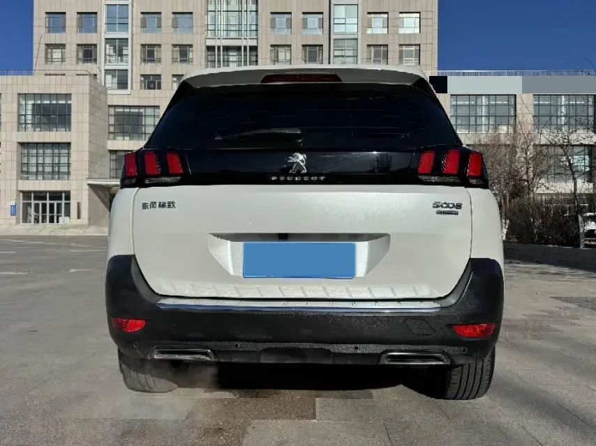 2017 Peugeot 5008 1.6T 167HP L4 6AT,autocango,china used car exporter,china ev exporter,chinese used car exporter,chinese used ev exporter