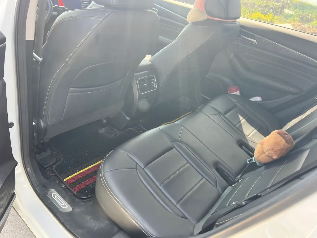 2019 Haval F7x 1.5T 169HP L4 7DCT,autocango,china used car exporter,china ev exporter,chinese used car exporter,chinese used ev exporter