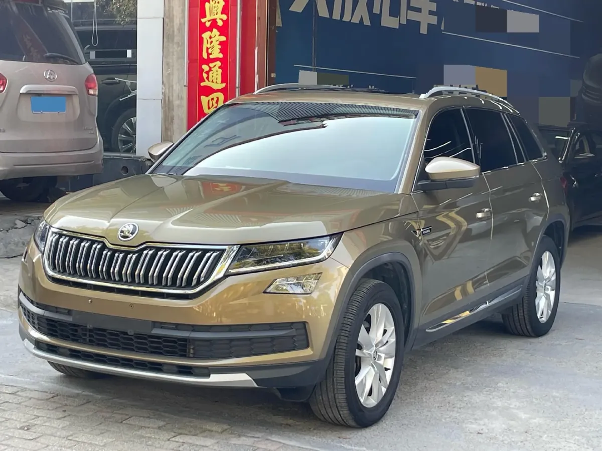 2018 Skoda Kodiak 2.0T 186HP L4 7DCT,autocango,china used car exporter,china ev exporter,chinese used car exporter,chinese used ev exporter
