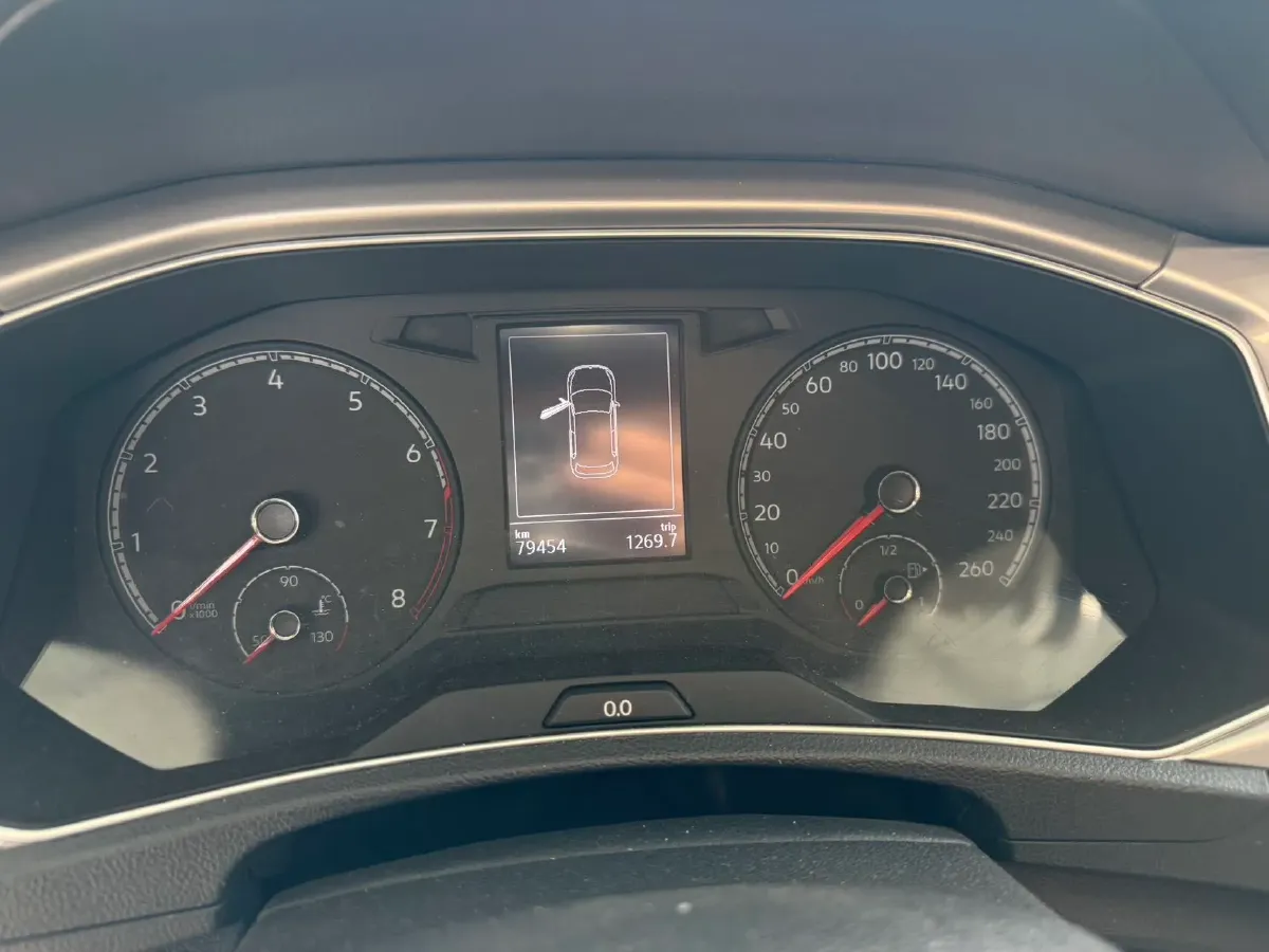 2020 Volkswagen T-Roc 1.4T 131HP L4 7DCT,autocango,china used car exporter,china ev exporter,chinese used car exporter,chinese used ev exporter