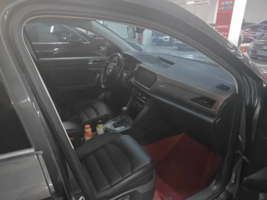 2021 Volkswagen Tharu 1.4T 150HP L4 7DCT,autocango,china used car exporter,china ev exporter,chinese used car exporter,chinese used ev exporter