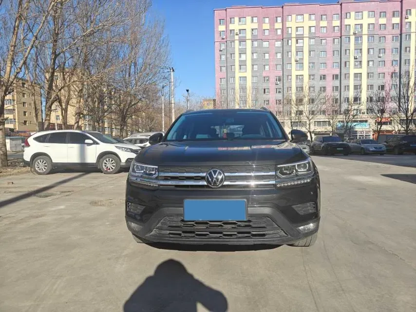 2021 Volkswagen Tharu 1.4T 150HP L4 7DCT,autocango,china used car exporter,china ev exporter,chinese used car exporter,chinese used ev exporter