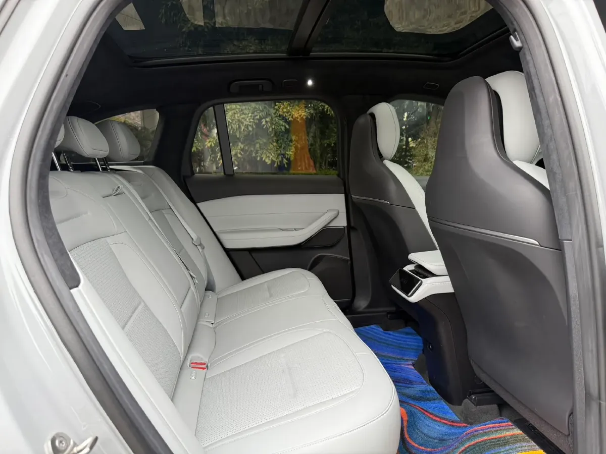 2024 NIO ES6 BEV 75KWH,autocango,china used car exporter,china ev exporter,chinese used car exporter,chinese used ev exporter