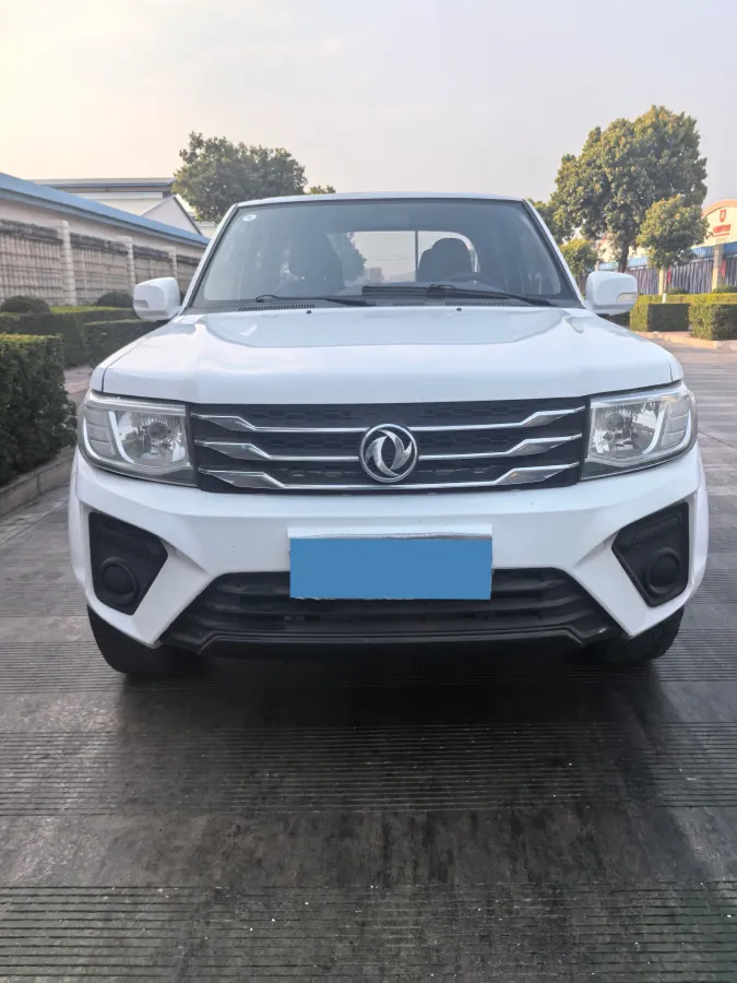 2021 Dongfeng RuiQi 2.4T 165HP L4 5MT,autocango,china used car exporter,china ev exporter,chinese used car exporter,chinese used ev exporter