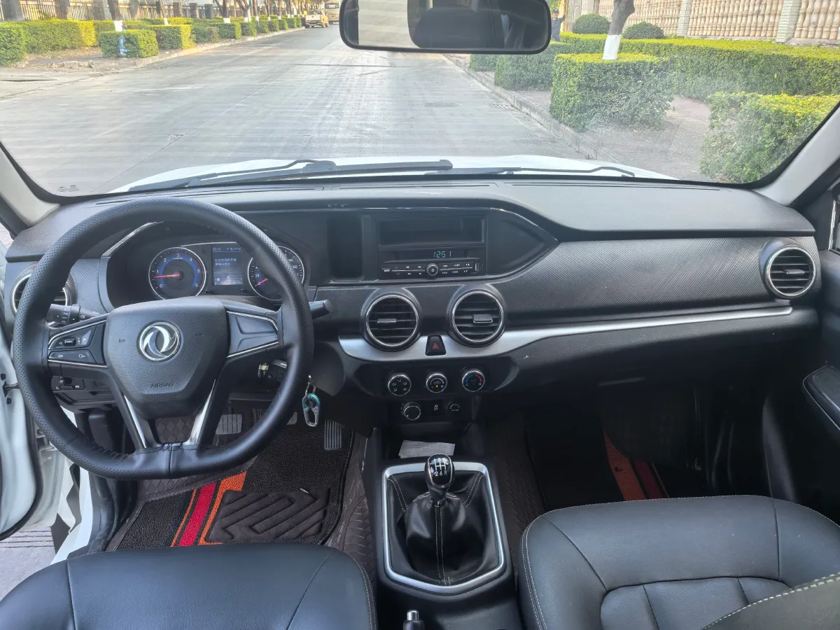 2021 Dongfeng RuiQi 2.4T 165HP L4 5MT,autocango,china used car exporter,china ev exporter,chinese used car exporter,chinese used ev exporter