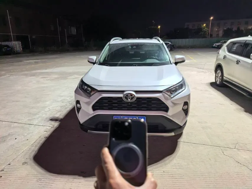 2021 Toyota RAV4 2.0L 171HP L4 CVT,autocango,china used car exporter,china ev exporter,chinese used car exporter,chinese used ev exporter
