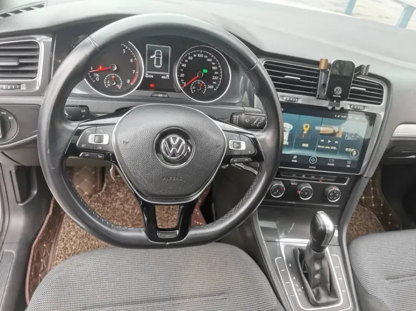 2018 Volkswagen Golf 1.6L 110HP L4 6AT,autocango,china used car exporter,china ev exporter,chinese used car exporter,chinese used ev exporter