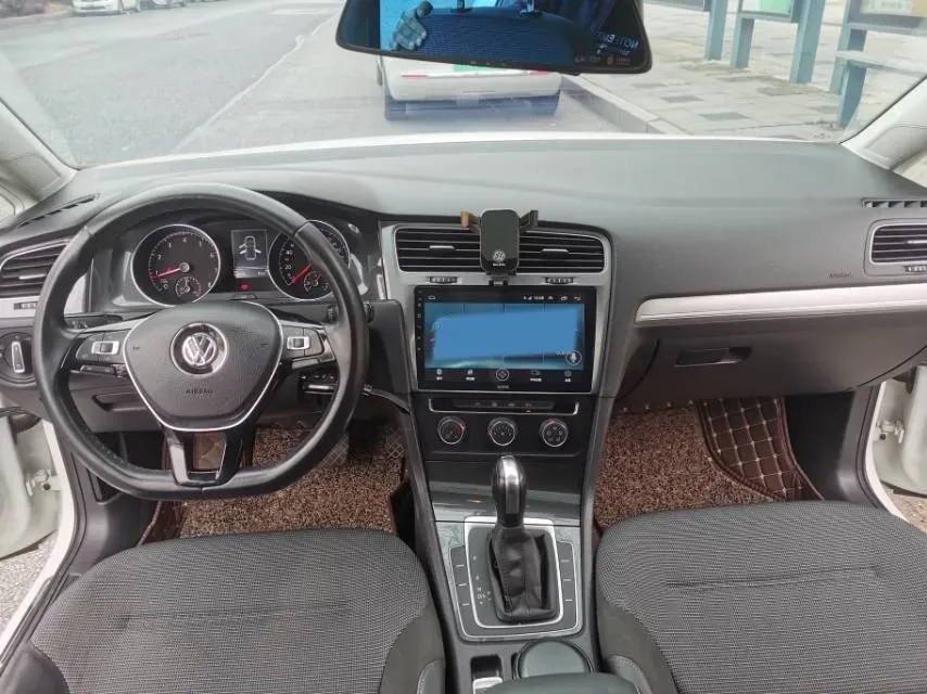 2018 Volkswagen Golf 1.6L 110HP L4 6AT,autocango,china used car exporter,china ev exporter,chinese used car exporter,chinese used ev exporter