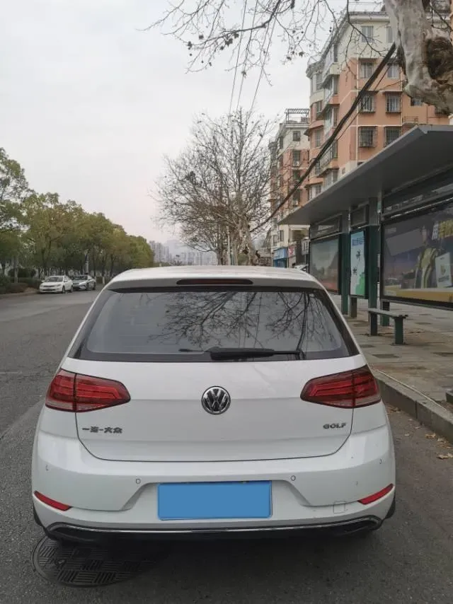 2018 Volkswagen Golf 1.6L 110HP L4 6AT,autocango,china used car exporter,china ev exporter,chinese used car exporter,chinese used ev exporter