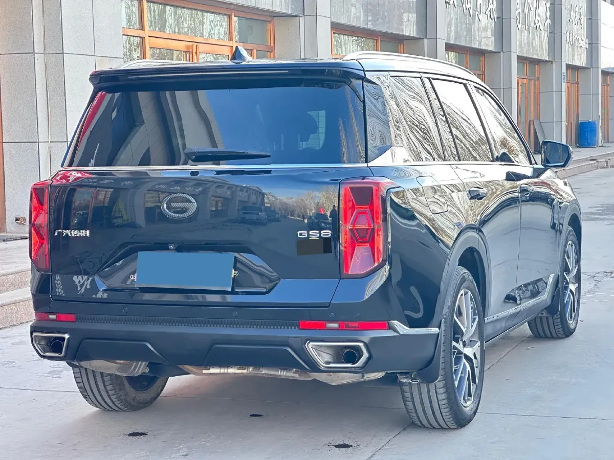 2022 GAC Trumpchi GS8 2.0T 252HP L4 8AT,autocango,china used car exporter,china ev exporter,chinese used car exporter,chinese used ev exporter