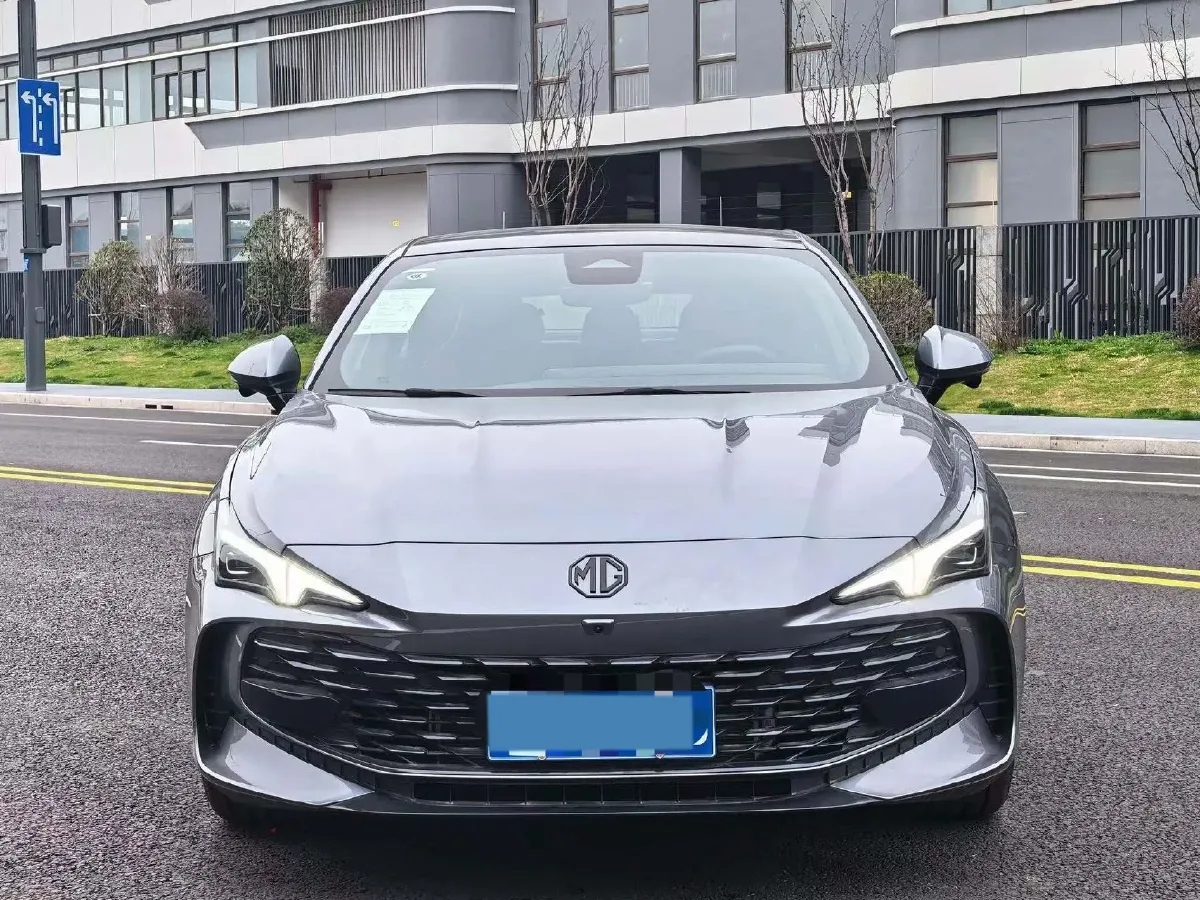 2023 MG 7 2.0T 261HP L4 9AT,autocango,china used car exporter,china ev exporter,chinese used car exporter,chinese used ev exporter