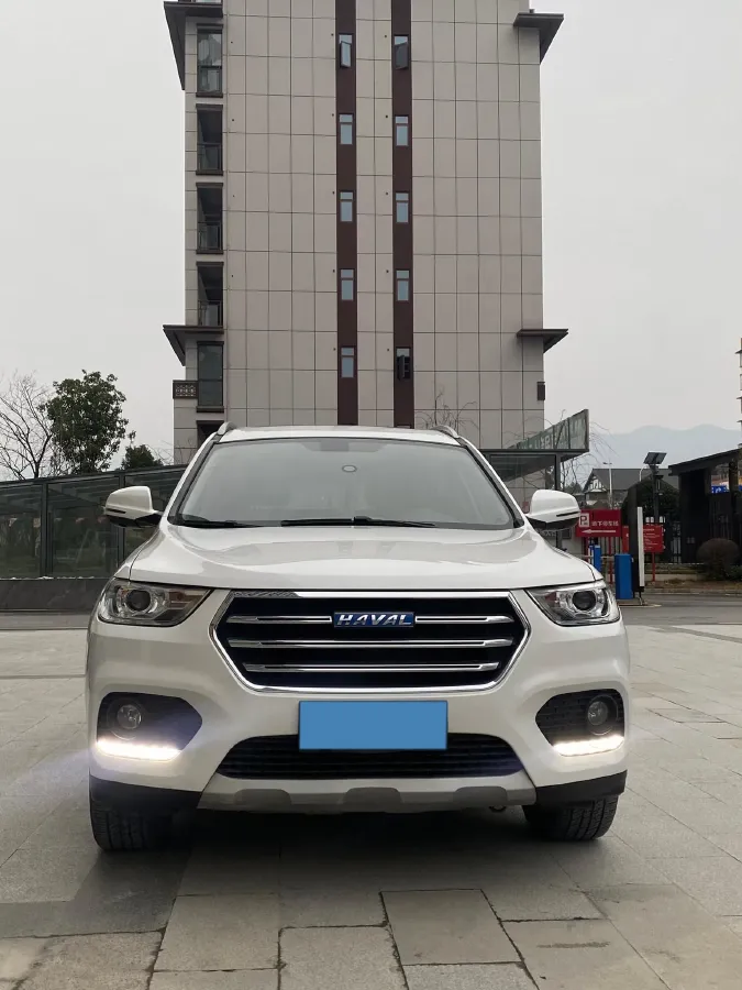2018 Haval H2 1.5T 150HP L4 7DCT,autocango,china used car exporter,china ev exporter,chinese used car exporter,chinese used ev exporter