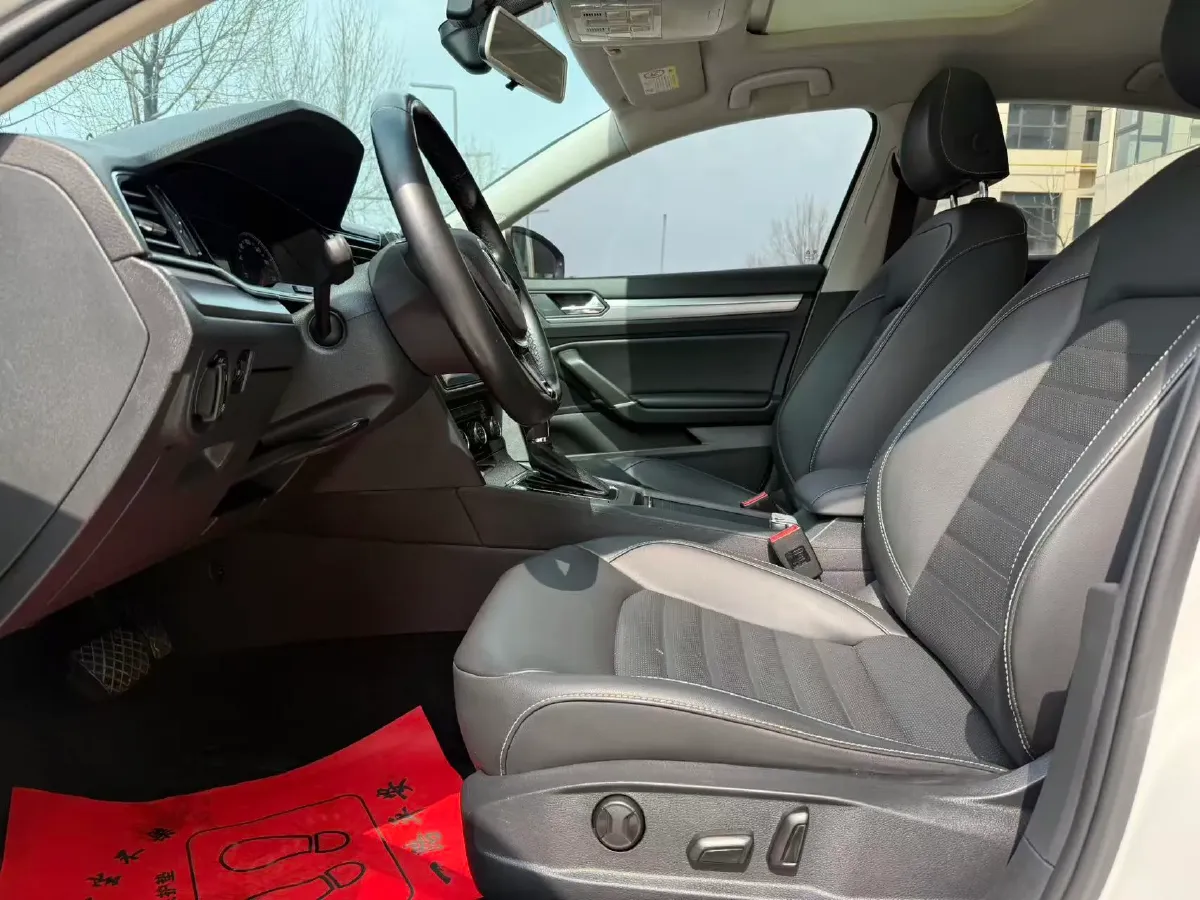 2019 Volkswagen Passat 1.4T 150HP L4 7DCT,autocango,china used car exporter,china ev exporter,chinese used car exporter,chinese used ev exporter