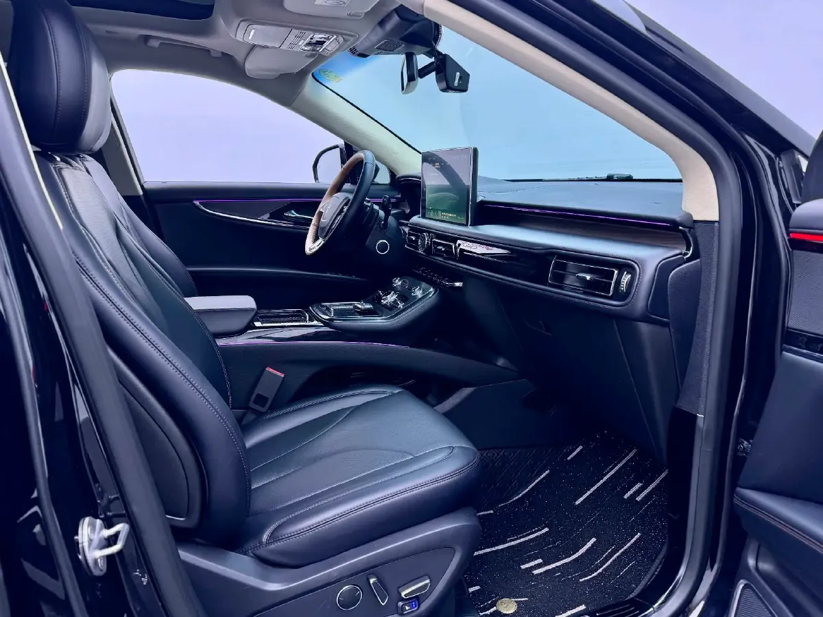 2021 Lincoln Nautilus 2.0T 245HP L4 8AT,autocango,china used car exporter,china ev exporter,chinese used car exporter,chinese used ev exporter