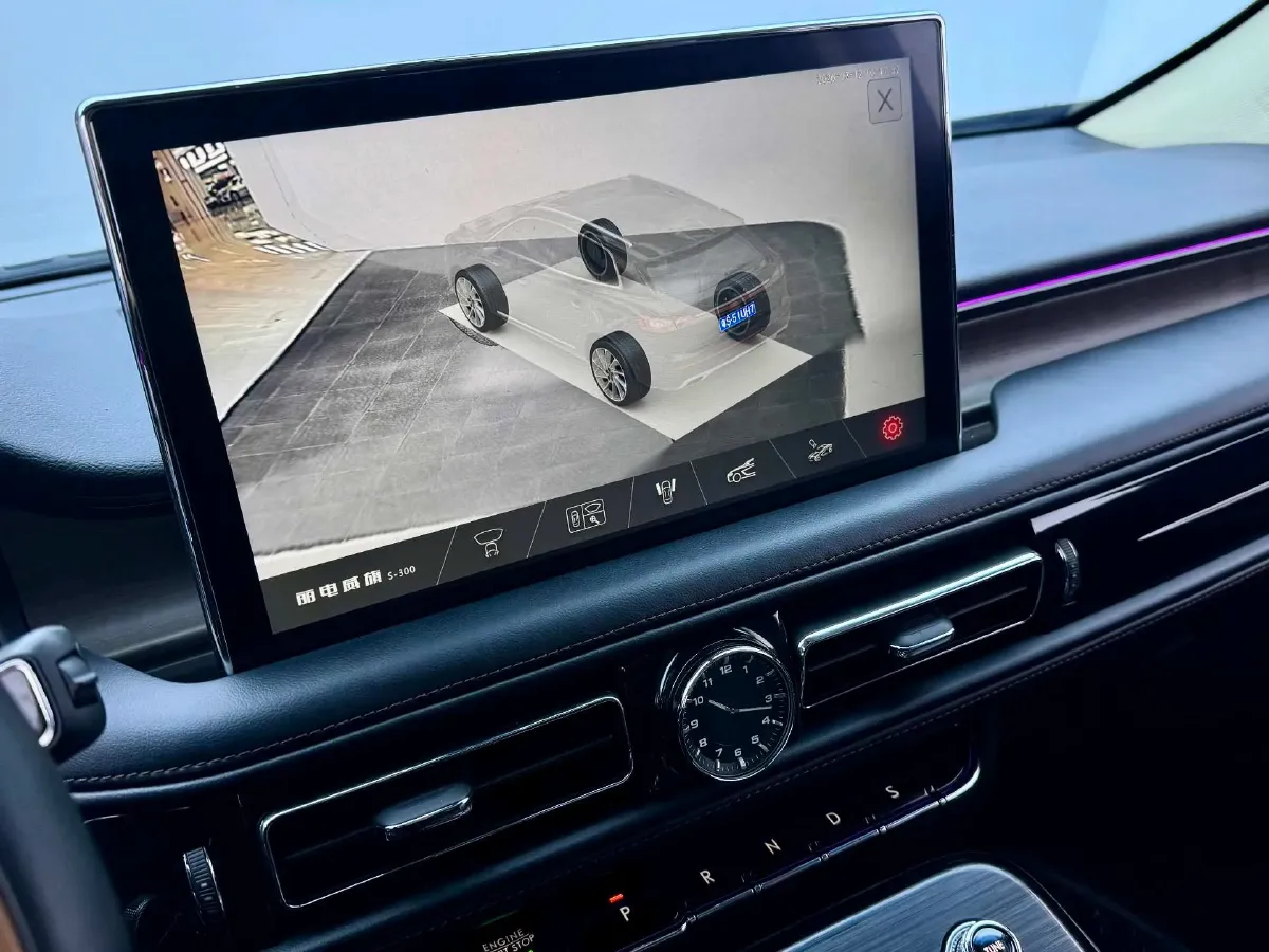 2021 Lincoln Nautilus 2.0T 245HP L4 8AT,autocango,china used car exporter,china ev exporter,chinese used car exporter,chinese used ev exporter