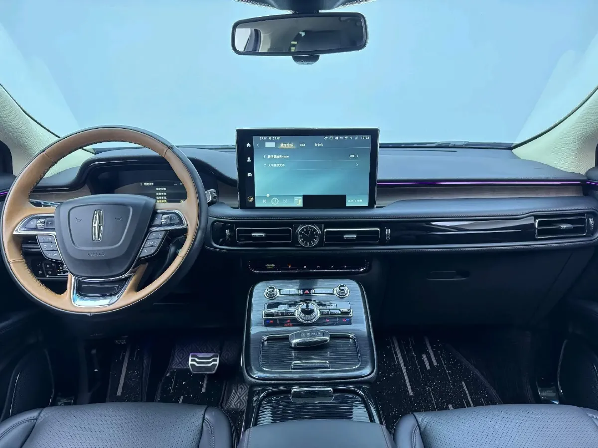 2021 Lincoln Nautilus 2.0T 245HP L4 8AT,autocango,china used car exporter,china ev exporter,chinese used car exporter,chinese used ev exporter