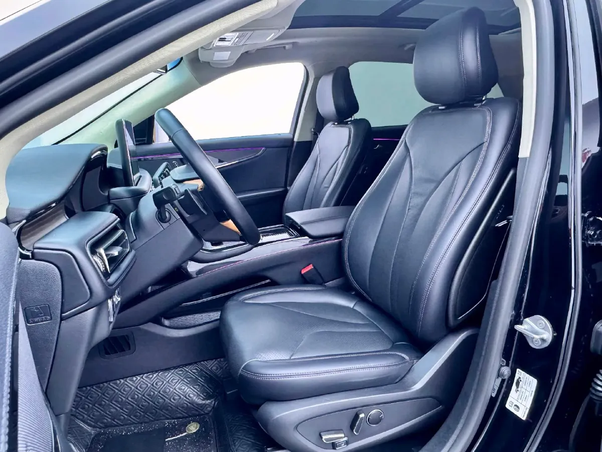 2021 Lincoln Nautilus 2.0T 245HP L4 8AT,autocango,china used car exporter,china ev exporter,chinese used car exporter,chinese used ev exporter