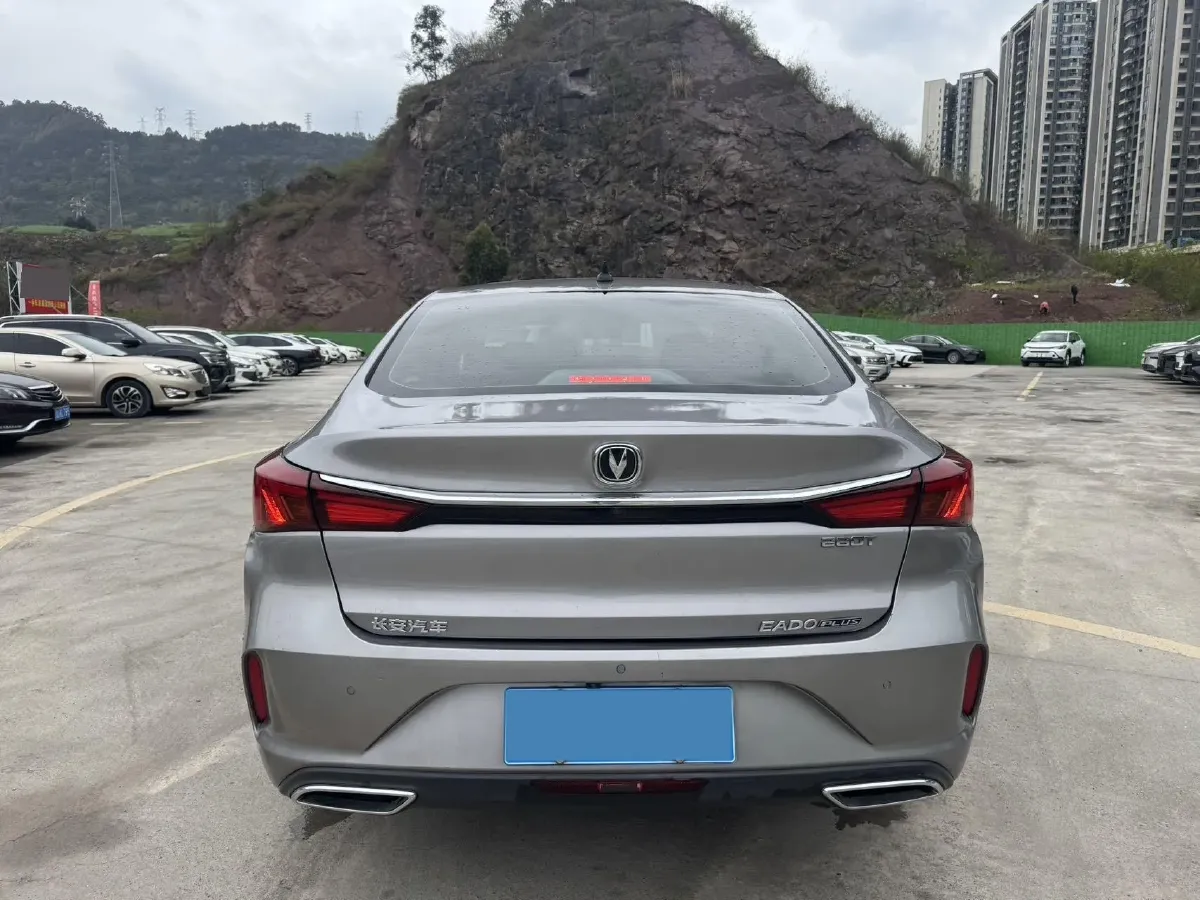 2020 ChangAn Eado 1.4T 158HP L4 7DCT,autocango,china used car exporter,china ev exporter,chinese used car exporter,chinese used ev exporter