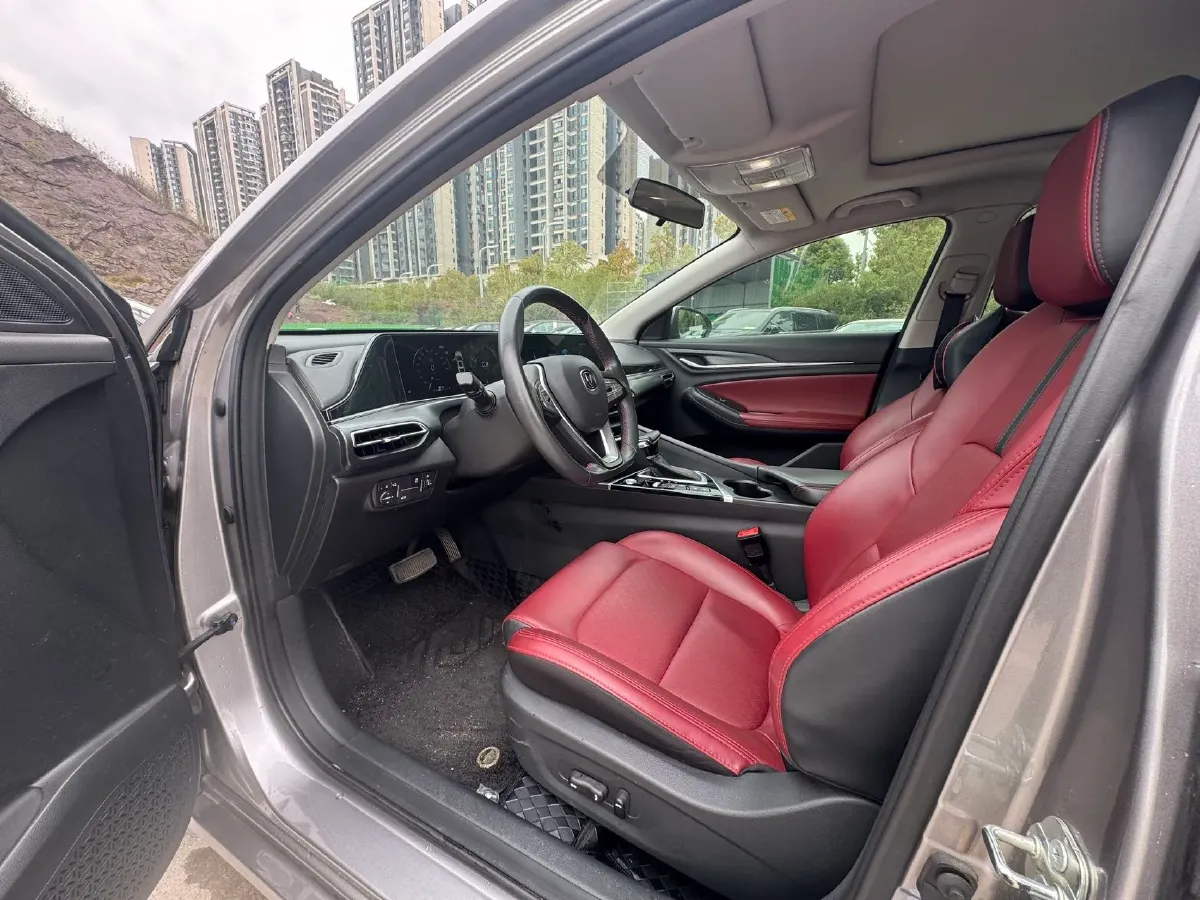 2020 ChangAn Eado 1.4T 158HP L4 7DCT,autocango,china used car exporter,china ev exporter,chinese used car exporter,chinese used ev exporter