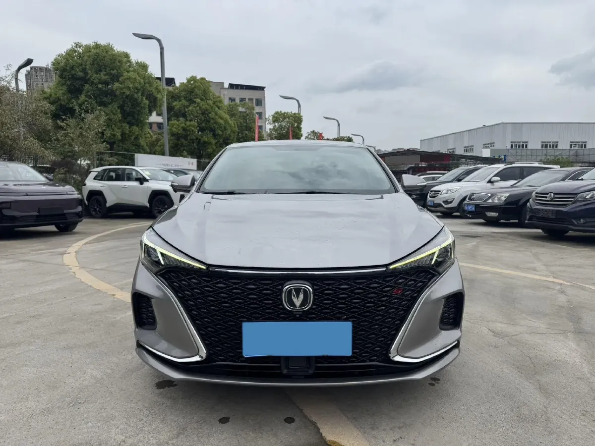 2020 ChangAn Eado 1.4T 158HP L4 7DCT,autocango,china used car exporter,china ev exporter,chinese used car exporter,chinese used ev exporter