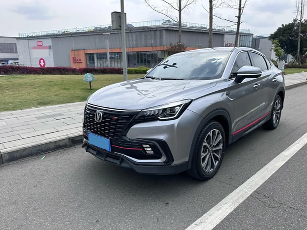 2021 ChangAn CS85 Coupe 1.5T 178HP L4 7DCT,autocango,china used car exporter,china ev exporter,chinese used car exporter,chinese used ev exporter