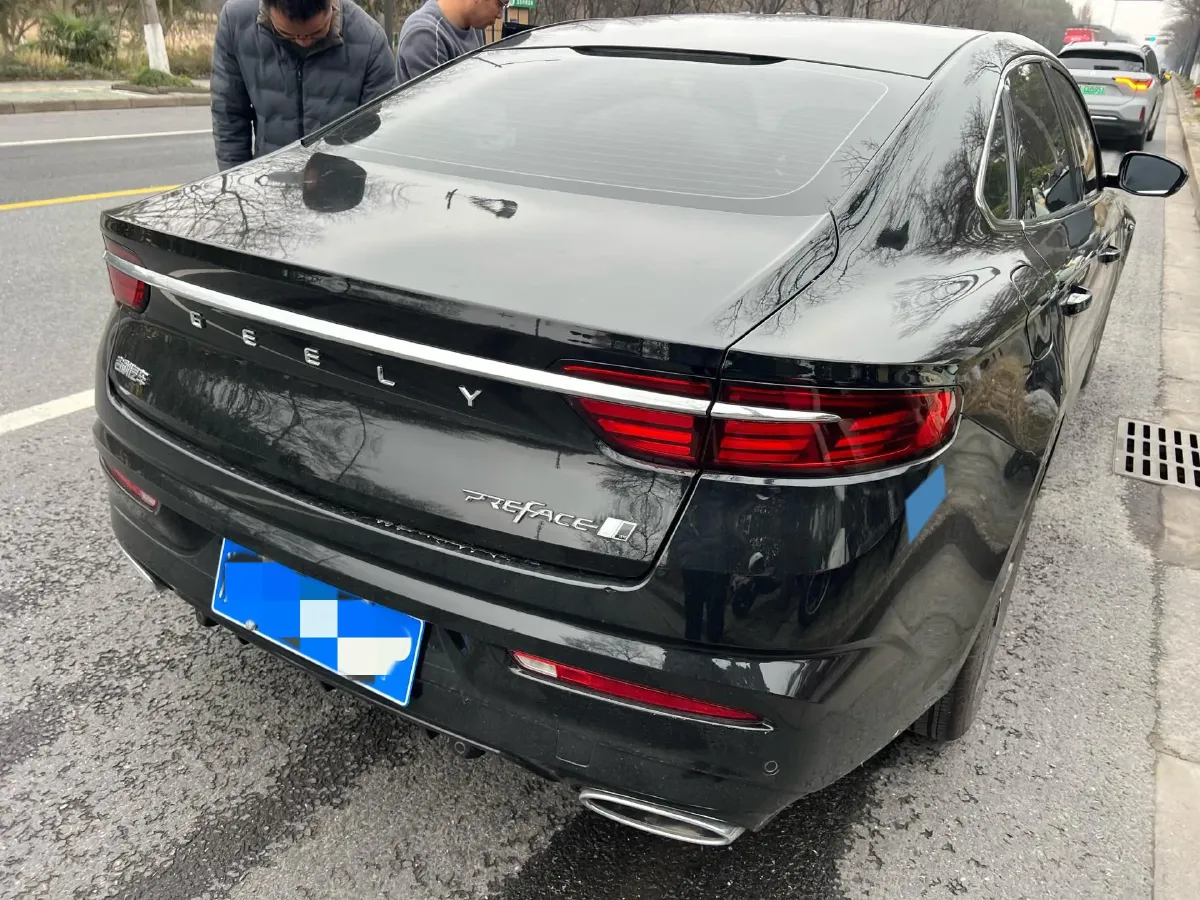 2025 Geely Preface 1.5T 181HP L4 7DCT,autocango,china used car exporter,china ev exporter,chinese used car exporter,chinese used ev exporter