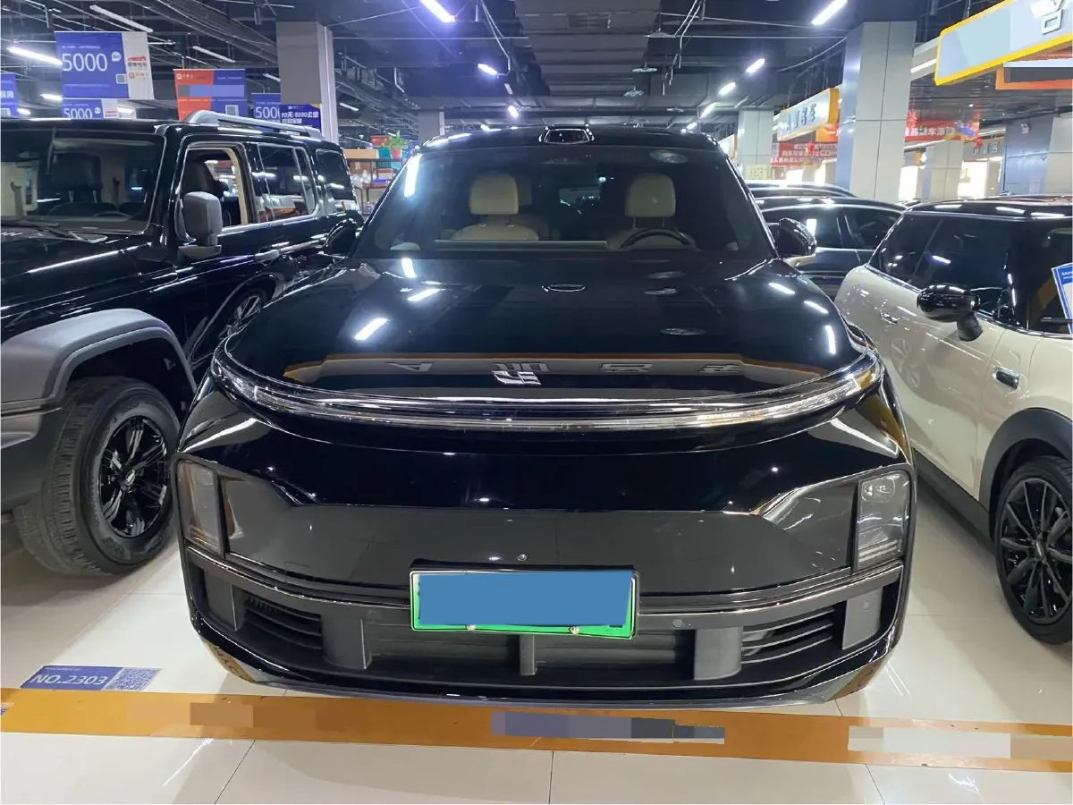 2023 Li L8 Range Extended 154HP REEV 40.9KWH,autocango,china used car exporter,china ev exporter,chinese used car exporter,chinese used ev exporter