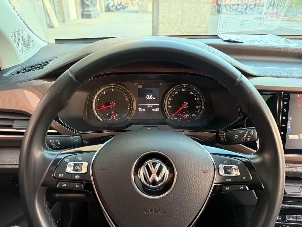 2019 MINI MINI 1.5T 102HP L3 7DCT,autocango,china used car exporter,china ev exporter,chinese used car exporter,chinese used ev exporter