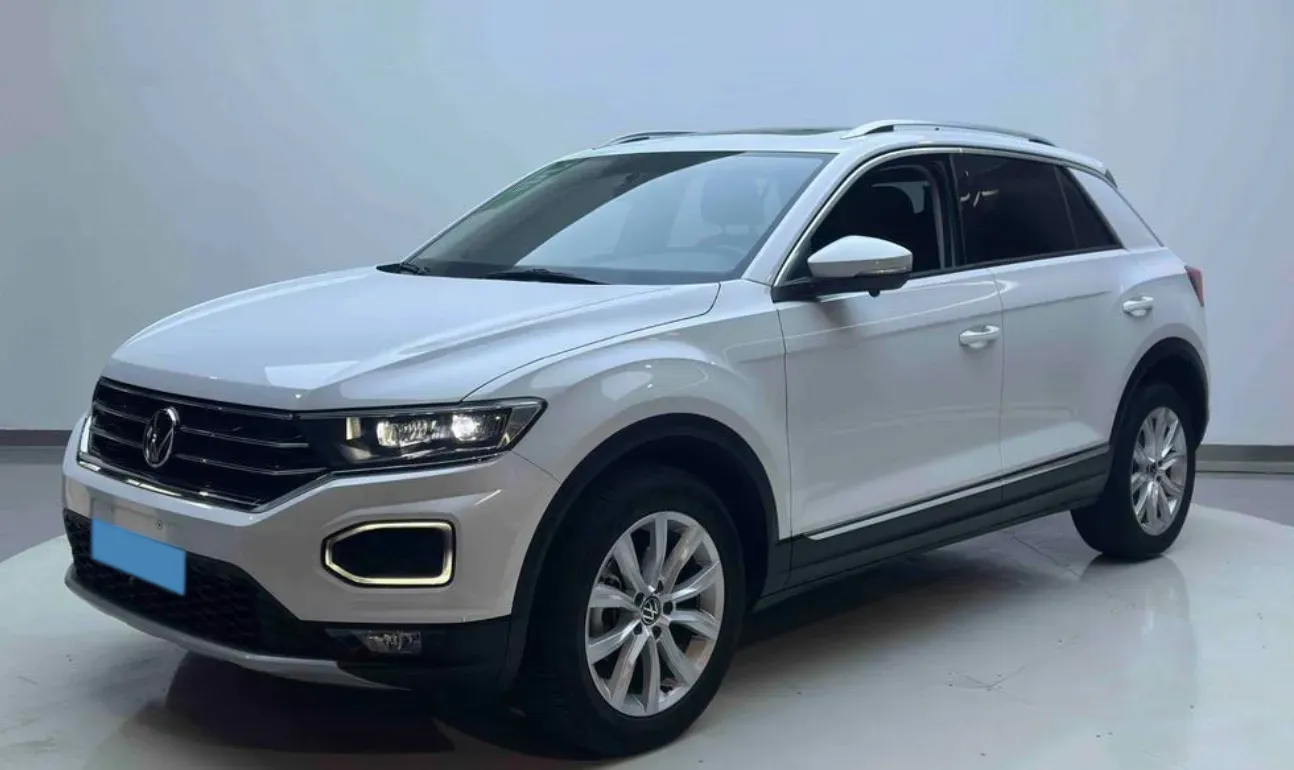 2022 Volkswagen T-Roc 1.4T 150HP L4 7DCT,autocango,china used car exporter,china ev exporter,chinese used car exporter,chinese used ev exporter