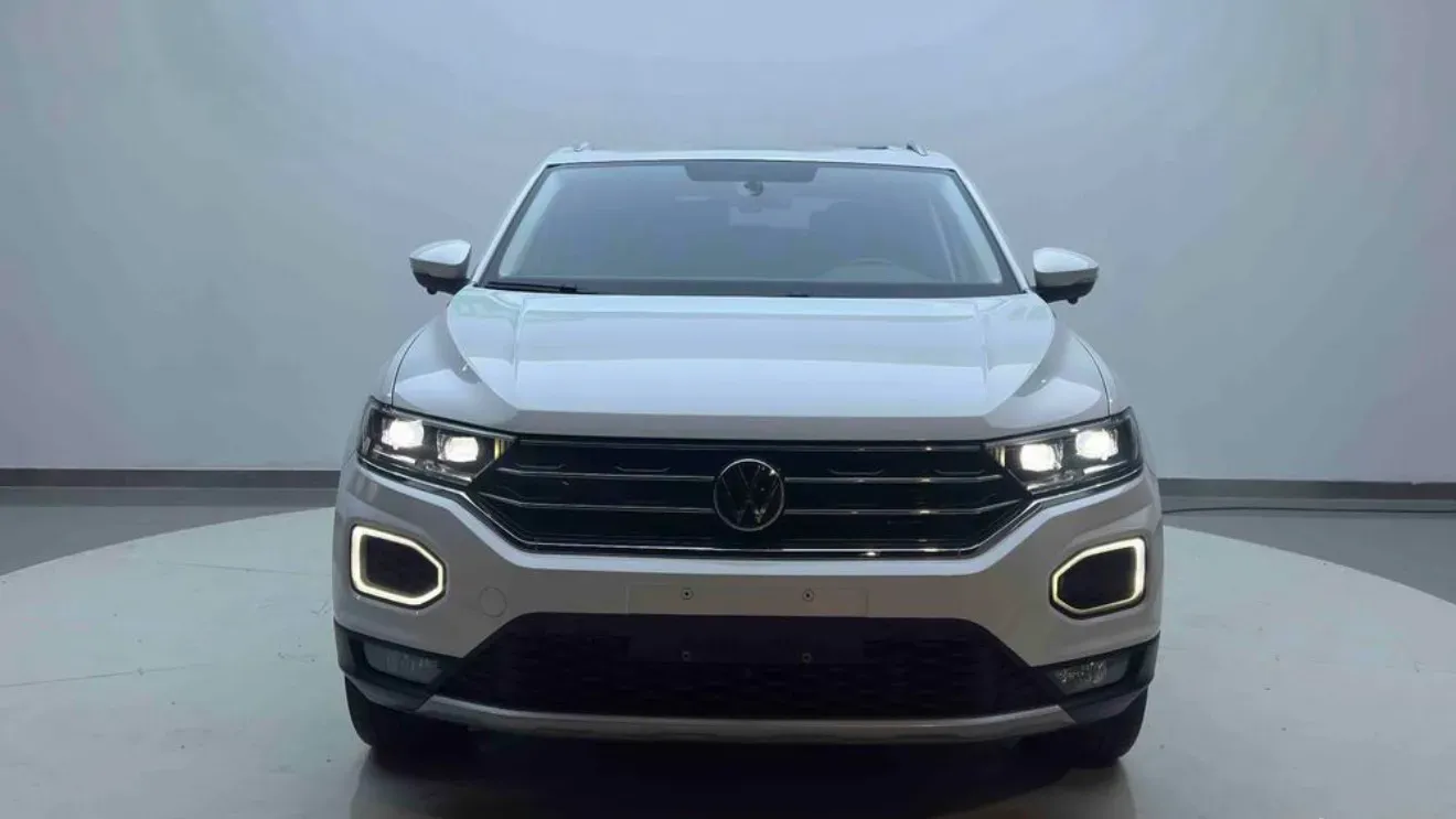 2022 Volkswagen T-Roc 1.4T 150HP L4 7DCT,autocango,china used car exporter,china ev exporter,chinese used car exporter,chinese used ev exporter