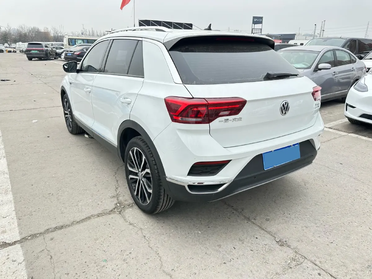 2019 Volkswagen T-Roc 1.4T 150HP L4 7DCT,autocango,china used car exporter,china ev exporter,chinese used car exporter,chinese used ev exporter