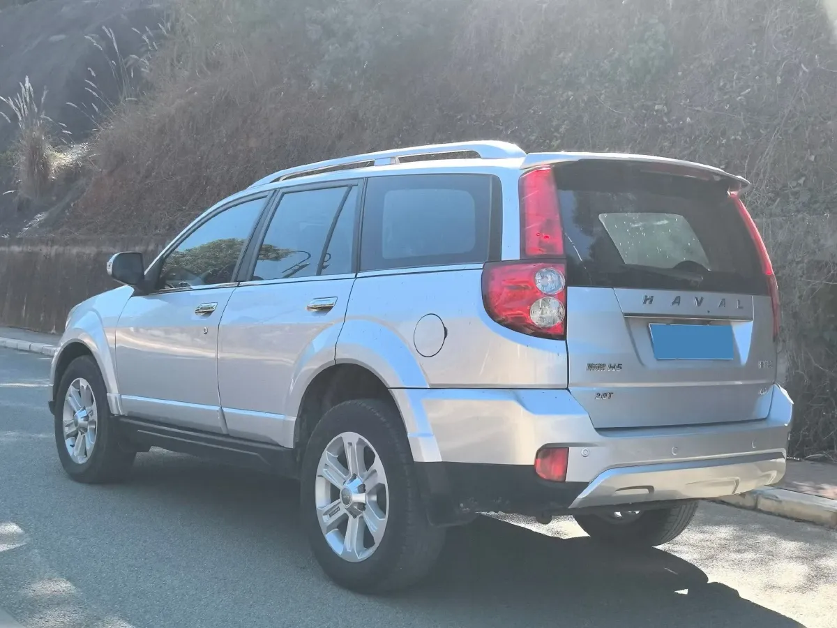 2018 Haval H5 Class 2.0T 190HP L4 6MT,autocango,china used car exporter,china ev exporter,chinese used car exporter,chinese used ev exporter