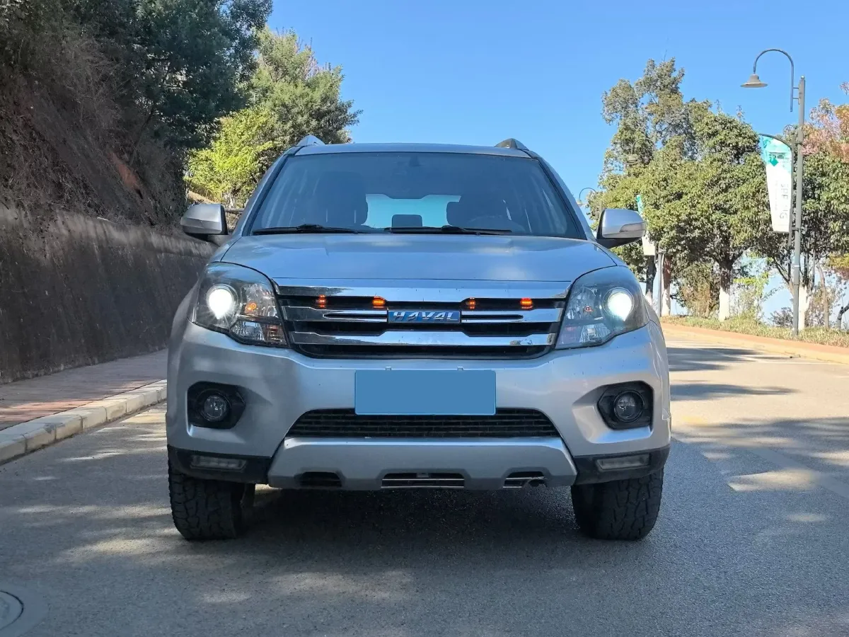 2018 Haval H5 Class 2.0T 190HP L4 6MT,autocango,china used car exporter,china ev exporter,chinese used car exporter,chinese used ev exporter