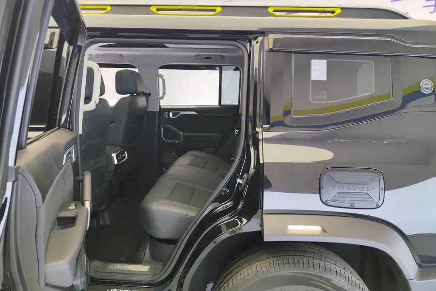 2023 Jetour Traveller 2.0T 254HP L4 7DCT,autocango,china used car exporter,china ev exporter,chinese used car exporter,chinese used ev exporter