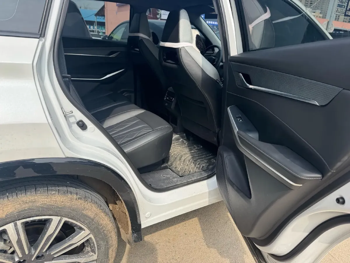 2024 ChangAn CS75 Plus 1.5T 188HP L4 8AT,autocango,china used car exporter,china ev exporter,chinese used car exporter,chinese used ev exporter