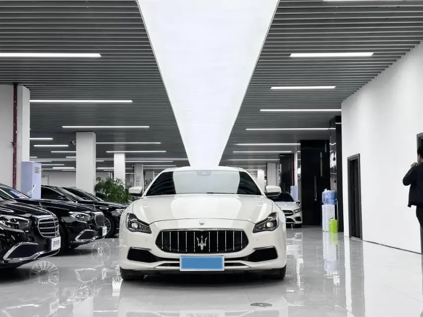 2018 Maserati Quattroporte 3.0T 430HP V6 8AT,autocango,china used car exporter,china ev exporter,chinese used car exporter,chinese used ev exporter
