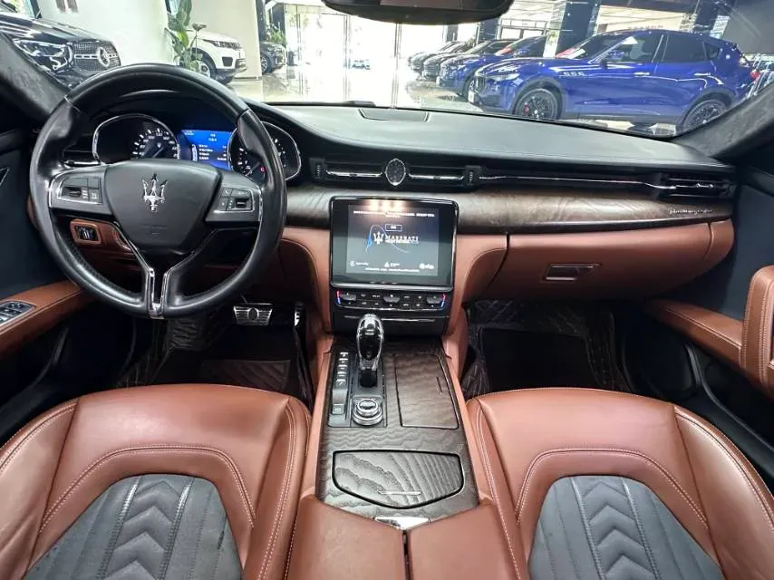 2018 Maserati Quattroporte 3.0T 430HP V6 8AT,autocango,china used car exporter,china ev exporter,chinese used car exporter,chinese used ev exporter