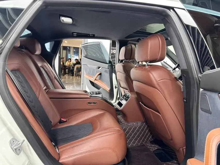 2018 Maserati Quattroporte 3.0T 430HP V6 8AT,autocango,china used car exporter,china ev exporter,chinese used car exporter,chinese used ev exporter