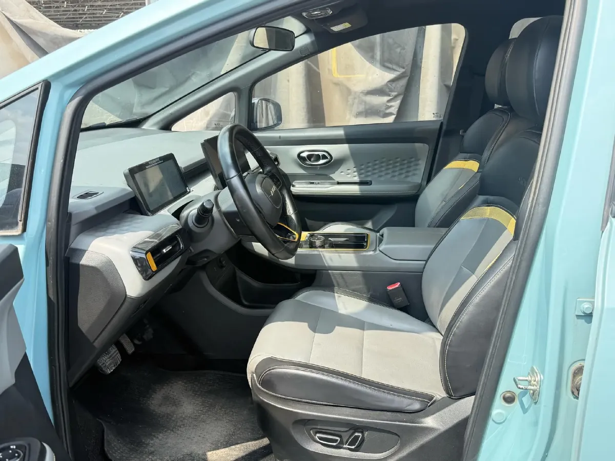 2022 Geely Okavango 1.8T 184HP L4 7DCT,autocango,china used car exporter,china ev exporter,chinese used car exporter,chinese used ev exporter