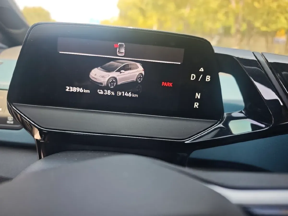 2022 Volkswagen ID.3 BEV 57.3KWH,autocango,china used car exporter,china ev exporter,chinese used car exporter,chinese used ev exporter