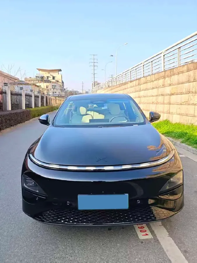 2025 Xpeng G6 BEV 68.5KWH,autocango,china used car exporter,china ev exporter,chinese used car exporter,chinese used ev exporter